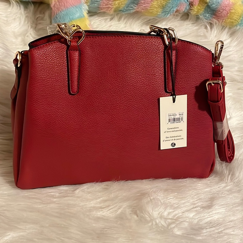 Kate & Alex Cuffaro Crossbody Red color